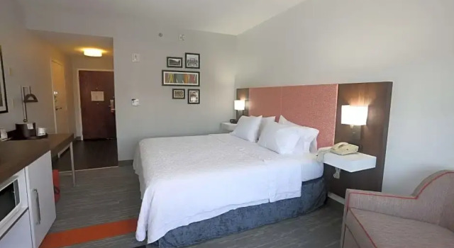 Номер Standard с видом на воду Hampton Inn Owego