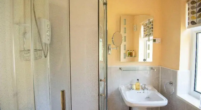 Одноместный номер Standard c 1 комнатой Bridleways Guesthouse & Holiday Homes