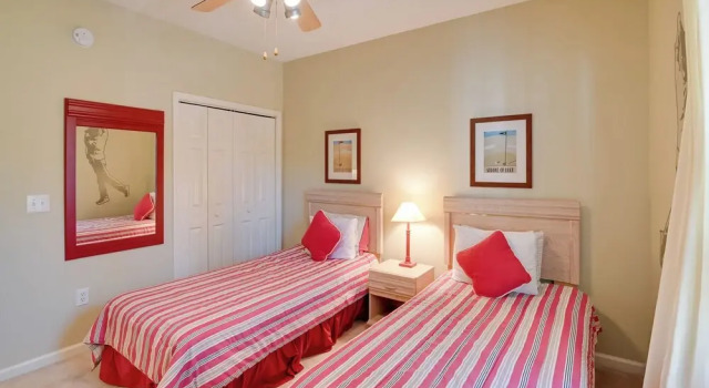 Апартаменты Cozy Condo w/ Golf Course View: 4 Mi to Shore!
