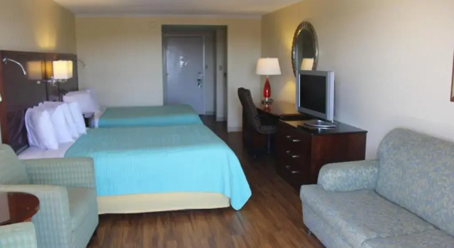 Люкс Seaside Inn & Suites