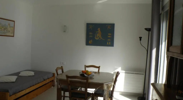 Lumineux T2 Proche Plage, Commerces Dans Residence Avec Ascenseur-5fl87