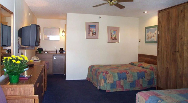 Snowmass Inn, Забронировать Отель СПА-отели Сноумасс-Виллидж, рядом с Горнолыжный курорт Сноумэсс, SPA-услуги