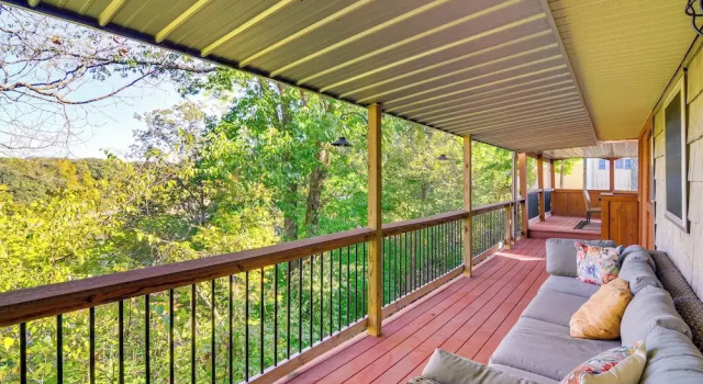 Коттедж Boat Parking & Fire Pit! Lake Cumberland Retreat