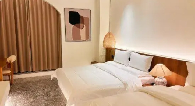 Семейный люкс с видом на озеро Liaocheng Log House Homestay (Dongchang Lake Branch)