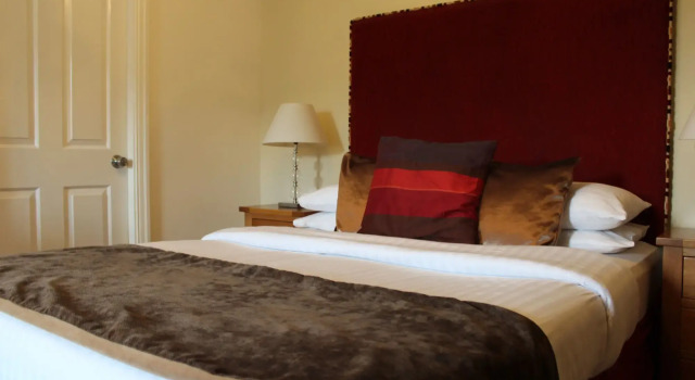 Coquetvale Hotel, Забронировать Отель Отели Шотландских границ с парковкой, Парковка