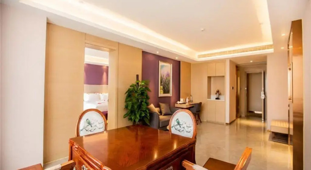 Люкс Deluxe Lavande Hotel Mianyang Jiangyou Monument