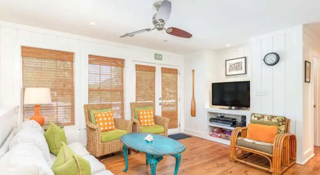 Коттедж Just Beachy Tybee Vacation Rentals