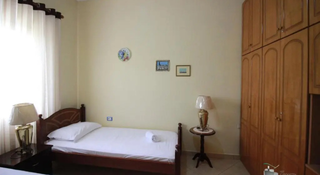 Honey-House Kastrioti Adventures, Забронировать Отель Пермети Gjirokastër County