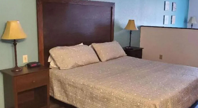 Suite 1 Schlafzimmer Jasper Ridge Inn Ishpeming
