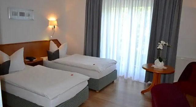 Hotel & Restaurant Zur Linde