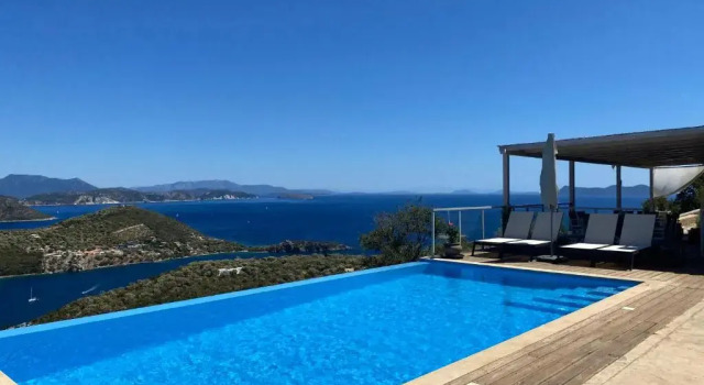Вилла Superior VILLAS MIRO - Luxury Villas with Direct Sea Access for 14 people