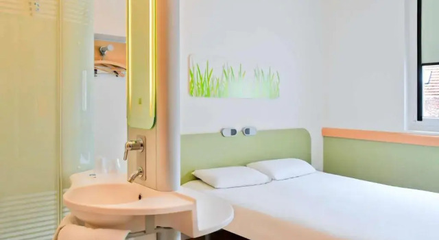 Двухместный номер Standard ibis budget Nimes Centre Gare