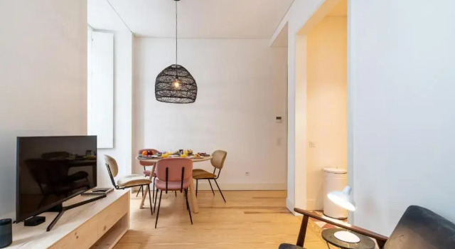 Апартаменты Brand New One Bedroom Lisbon Downtown
