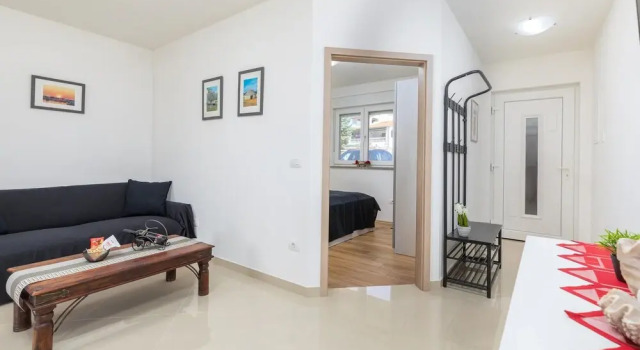 Awesome Apartment in Barbariga With Wifi and 1 Bedrooms, Забронировать Апартаменты/квартира Апартаменты Rovinj Riviera, Апартаменты/квартира