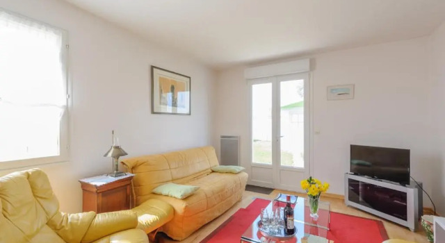 Maison Châtelaillon-Plage, 4 pièces, 6 personnes - FR-1-535-20, Rezerwuj Hotel Hotele w Charente-Maritime z parkingiem, Parking