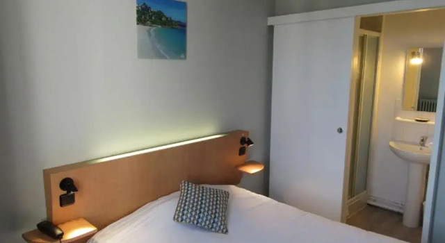 Двухместный номер Standard Hotel de France