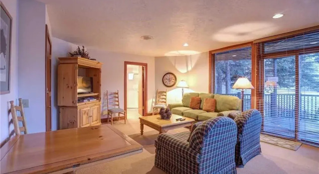Pinnacle #1484 4 Bedroom Townhouse