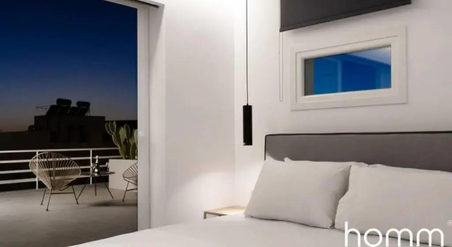 Brand New homm Penthouse in Ano Glyfada, Dilou, Забронировать Отель Глифада Афины