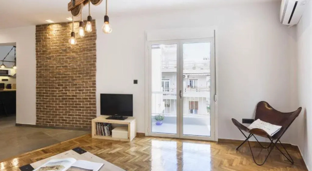 Atmospheric Apartment near Acropolis by CloudKeys