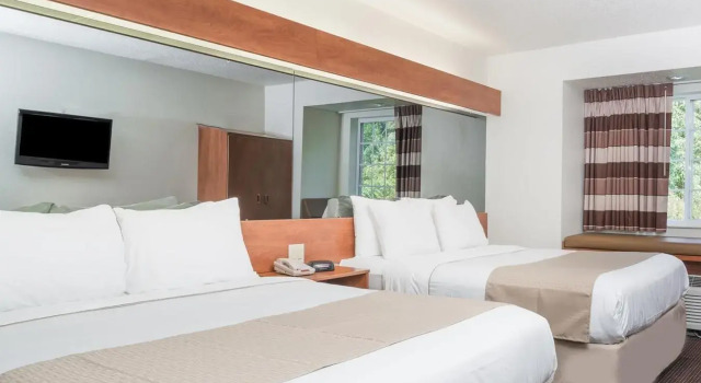 Номер Standard Microtel Inn & Suites by Wyndham Rice Lake