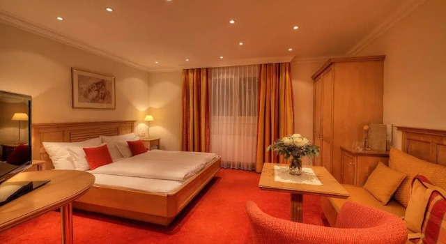 Hotel Palin, Rezervovat Hotel Hotely v Tyrolsko s parkováním, Parkování