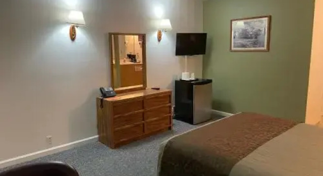 Murpheys Motel LLC, Buchen Sie Motel Lee Vining Mammoth