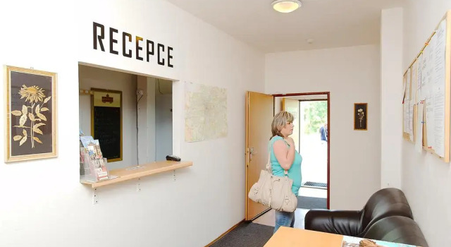 Abex Hostel, Забронировать Хостел СПА-отели Праги, рядом с Вышеградское кладбище, SPA-услуги