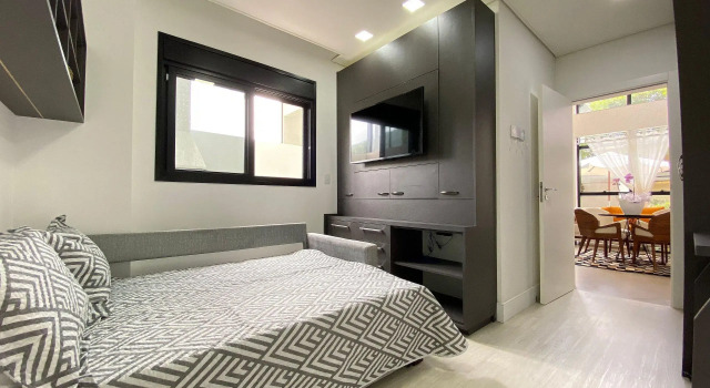 Aconchegante Apartamento Térreo Na Praia De Mariscal, Забронировать Апартаменты/квартира Бомбиньяс Санта-Катарина