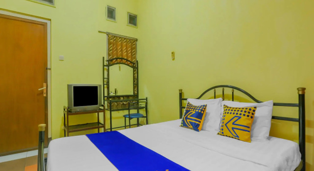 Standard Doppel Zimmer SPOT ON 90272 Istana Griya 1 Hotel