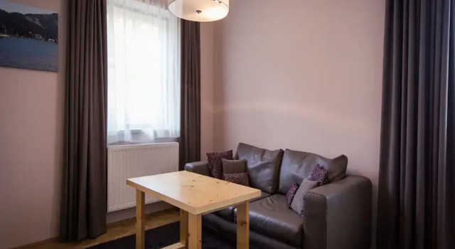 Studio Apartment on Turracherhohe Near Lake, Забронировать Апартаменты/квартира Отели Туррахер-Хёэ с парковкой, рядом с Горнолыжный подъемник Оттифантенлифт, Парковка
