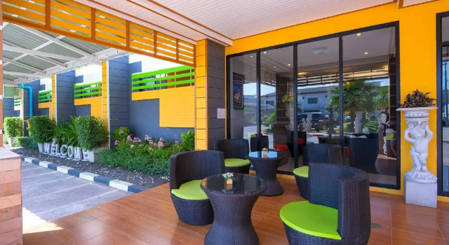 The S Hotel