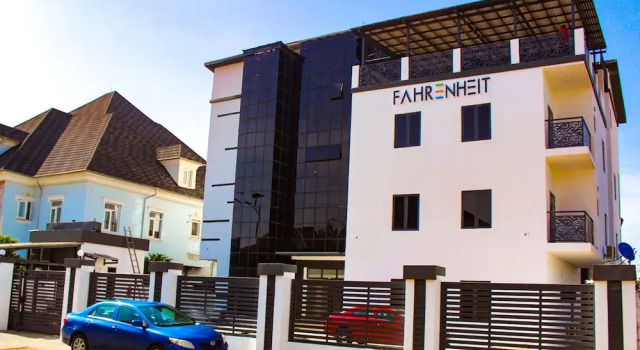 Fahrenheit Hotel