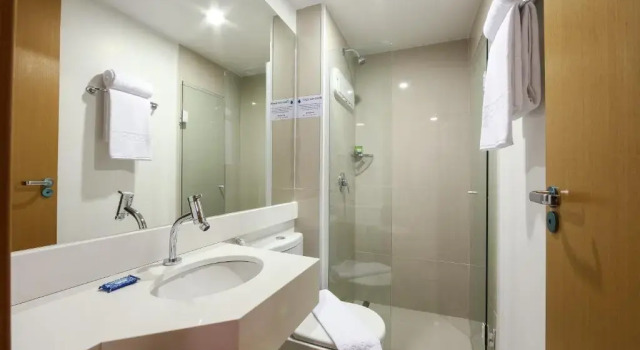 Трёхместный люкс i5 Hotel Águas Claras
