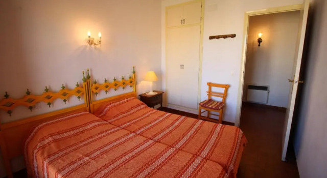 BASIC COMFORT Apartamento Gran Reserva Platja 0071, Забронировать Апартаменты/квартира Отели Alt Empordà с парковкой, Парковка