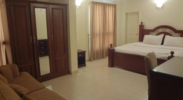 Zainal Furnished Apartment, Rezervovat Apartmán Hotely v Capital Governorate s bazénem, Bazén