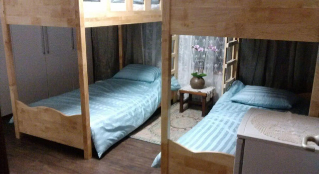 K Star Road Guesthouse - Hostel, Buchen Sie Hostel Gangnam-Gu Seoul, in der Nähe von 10 Corso Como Café