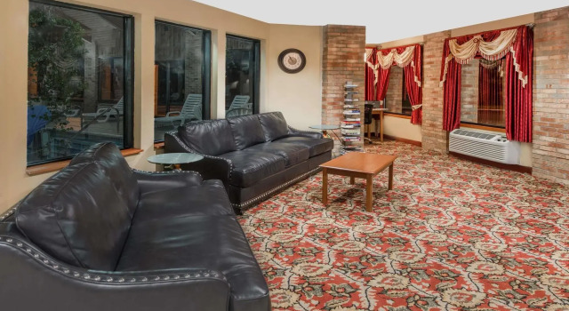Baymont Warrenton MO, Boek Appartement Hotels in Missouri met zwembad, Zwembad