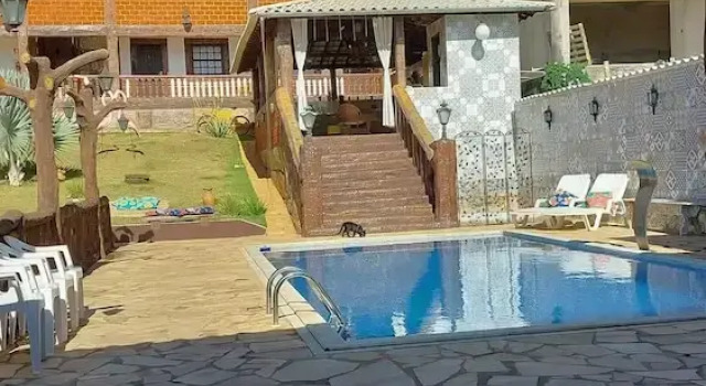 Pousada Mirante Imperial, Забронировать Отель Отели Тирадентис с парковкой, рядом с Tiradentes Serra Club, Парковка