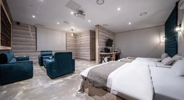 24 Block Hotel, Забронировать Отель Сувон Кёнгидо, рядом с Hyowon Park
