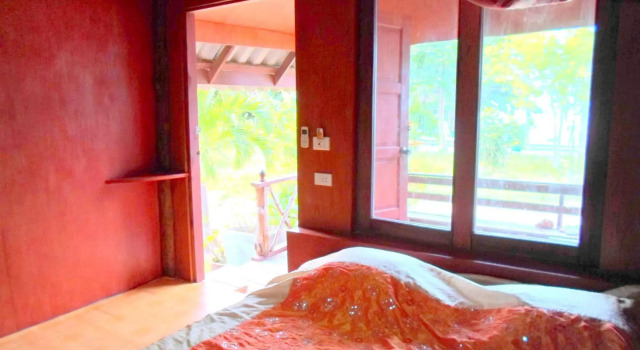 Bangrak Bungalow