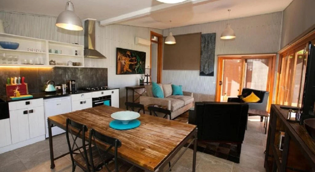 The Studio Yarra Valley, Rezerwuj Hotel Hotele w Yarra Valley z parkingiem, Parking