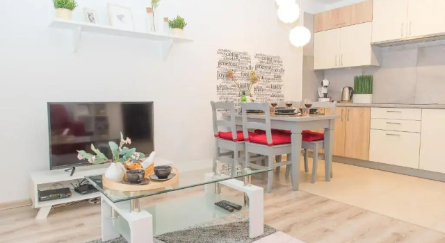 Апартаменты Easy Rent Apartments - COZY