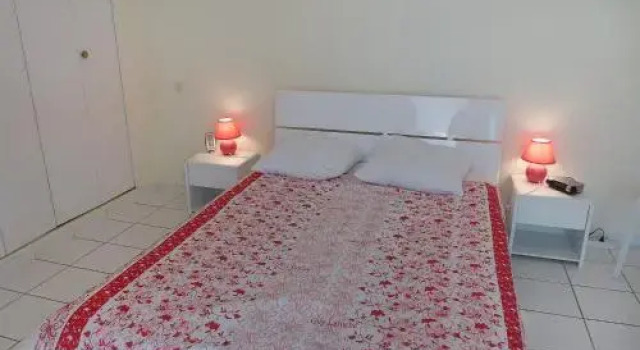 Apartment Les Chèvrefeuilles, Book Apartment Saint-Raphaël Mimosa Road
