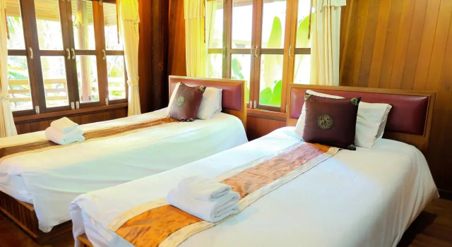 Naya Resort, Забронировать Курортный отель Отели Пхетчабури 3 звезды, 3*