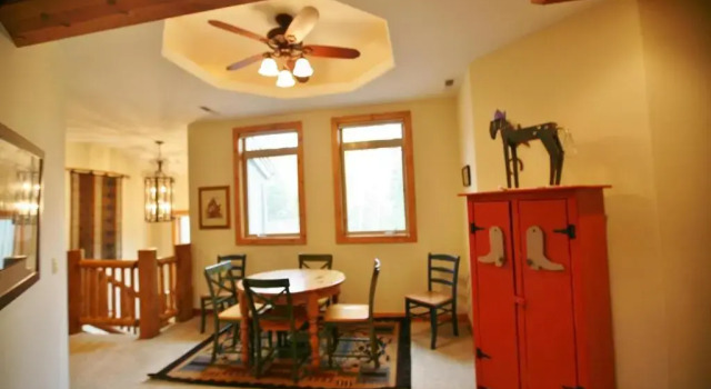 Коттедж Vine Maple-Golf View-5Br/4.5Ba