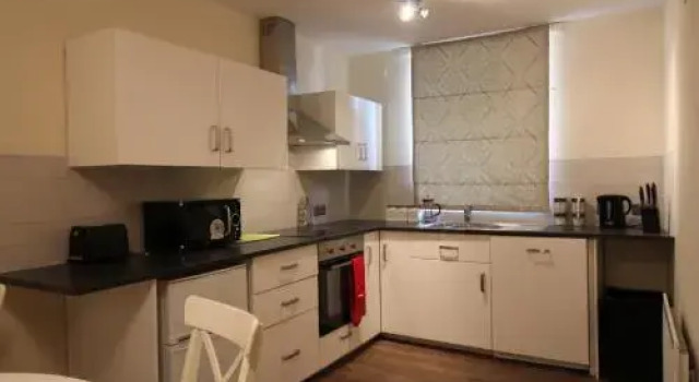Salisbury Renovated Apartment