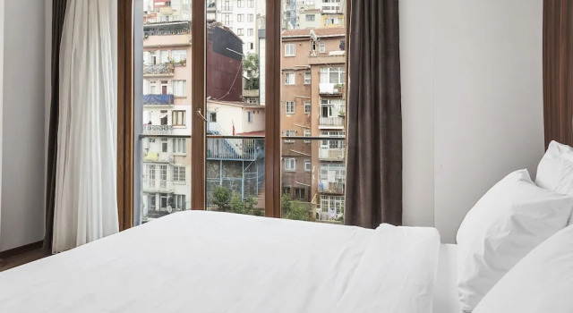 Семейный номер Standard Дуплекс с балконом и с видом на город Modern Suites