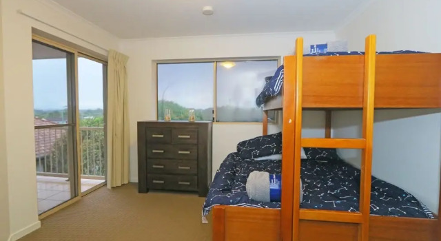 Pacific Royale Penthouse 311, Забронировать Отель Кингсклифф 