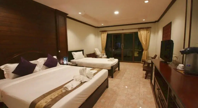 Номер Standard Baan Veerakit Hotel
