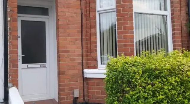 Comfy 4 bed home away from home